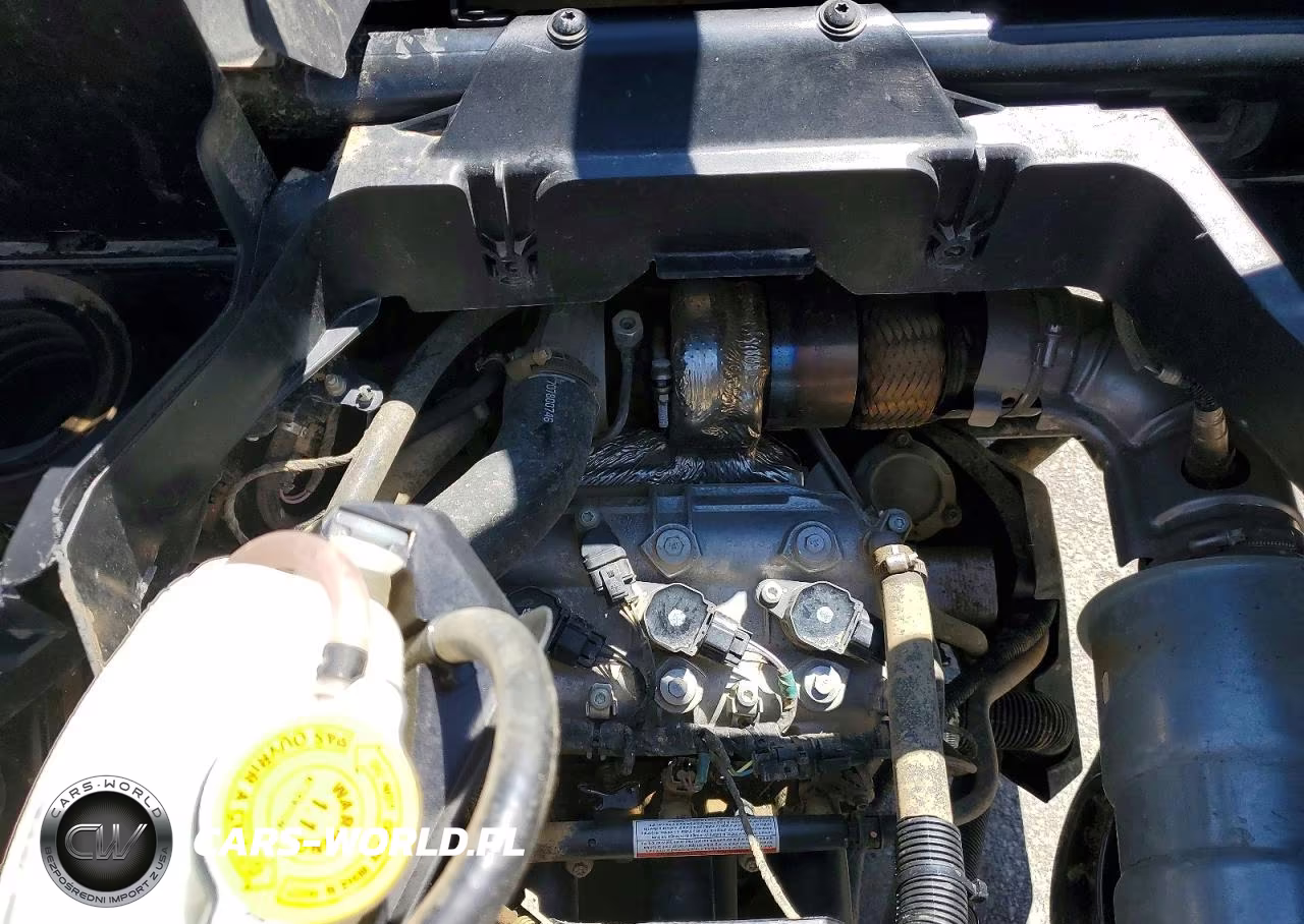 2026 Can-Am Maverick X3 Utility Vehicle VIN:3JBVGAY41TE002594 - 7