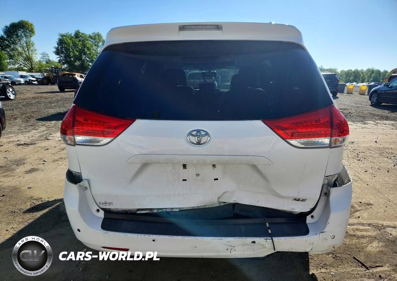 2014 Toyota Sienna L VIN:5TDYK3DC3ES500984 - 6