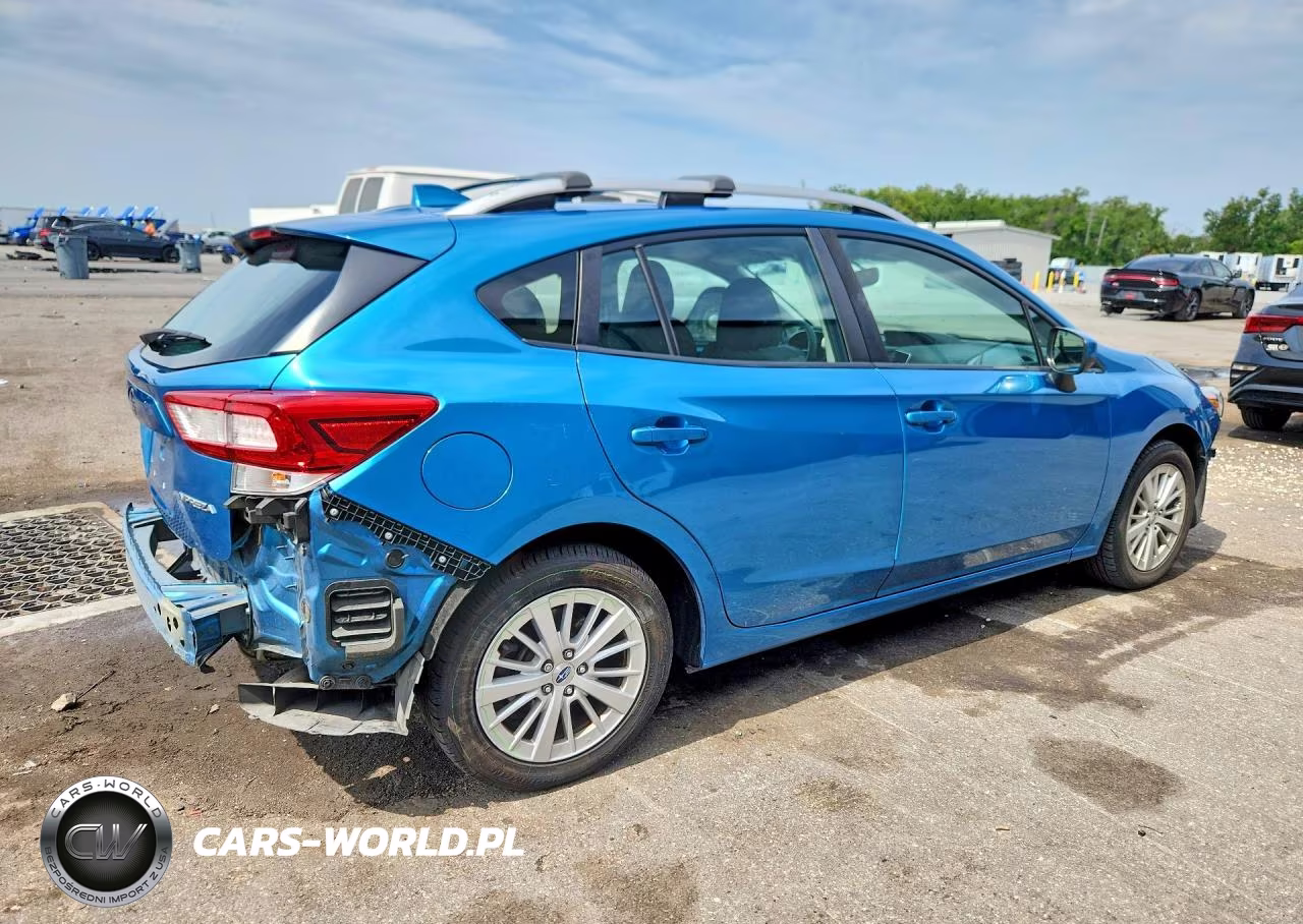 2018 Subaru Impreza Premium VIN:4S3GTAB66J3742657 - 3