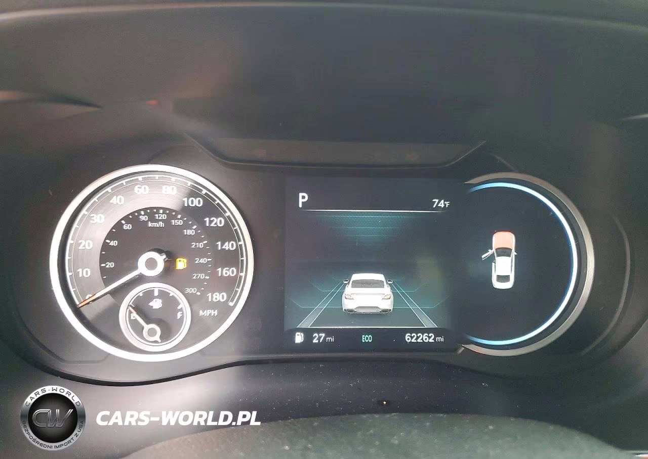 2023 Genesis G70 3.3T Standard VIN:KMTG54TE2PU118036 - 9