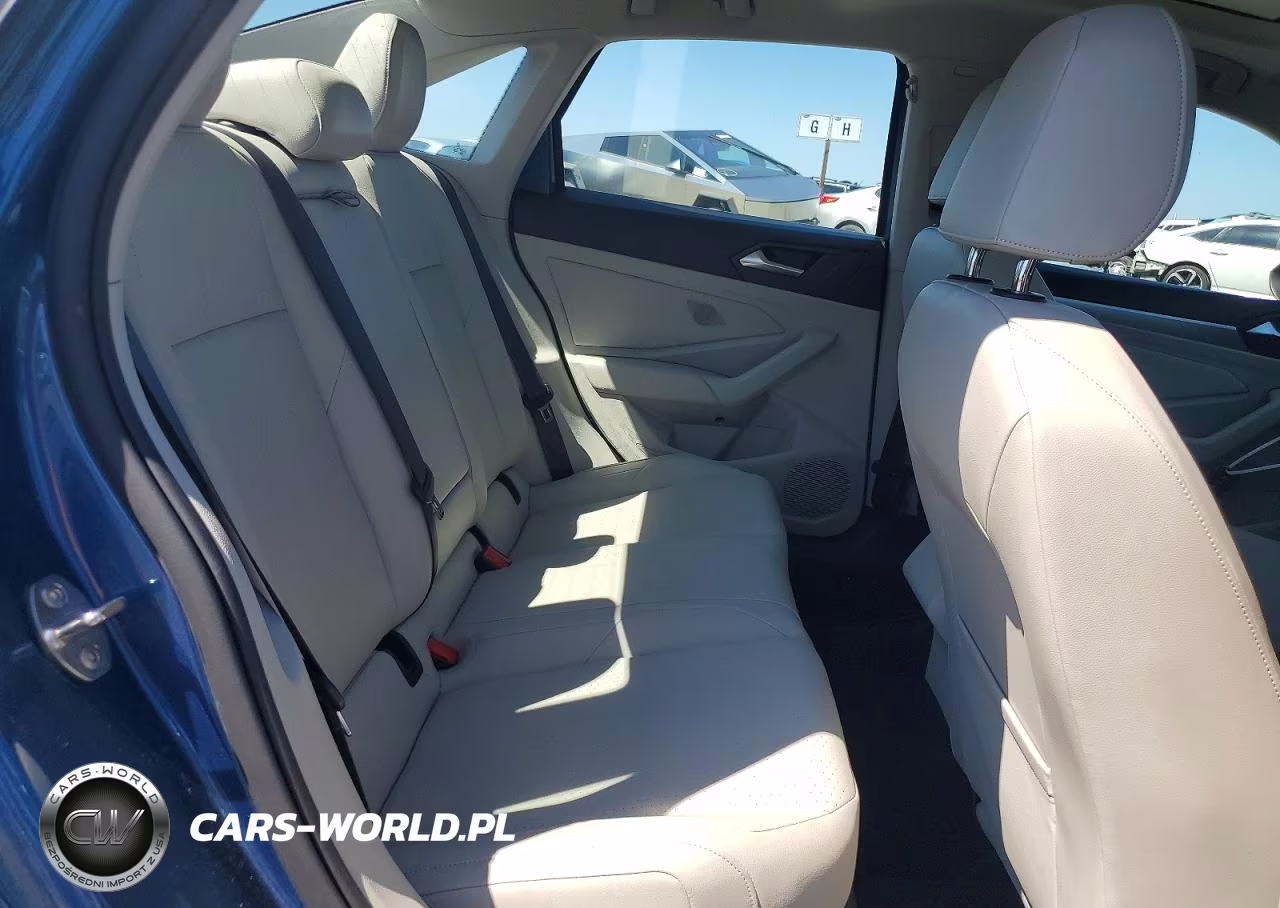 2019 Volkswagen Jetta S VIN:3VWC57BU7KM059230 - 10
