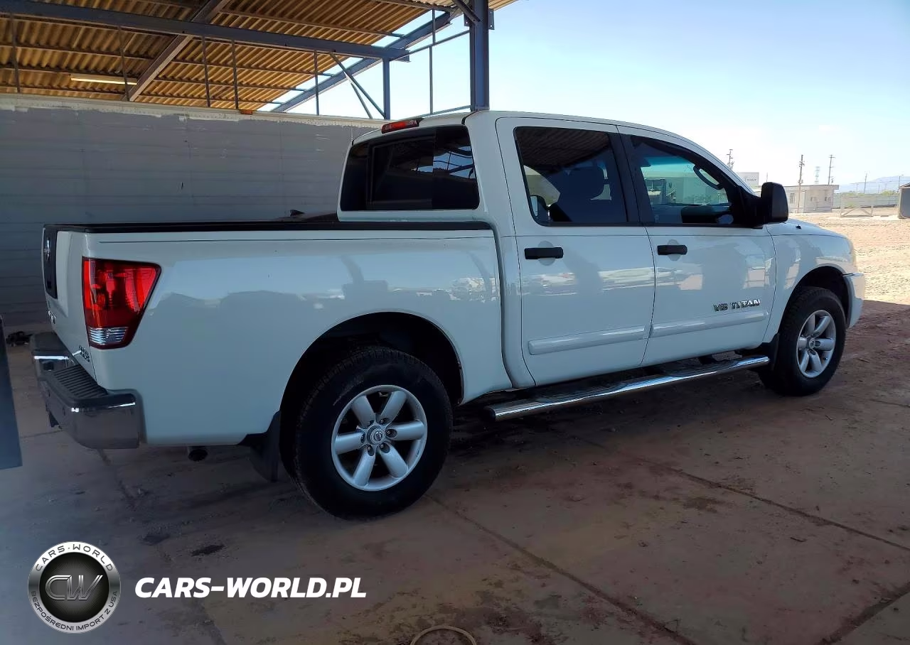 2008 Niss Titan (2008.5) Le Cr VIN:1N6AA07C08N325728 - 3