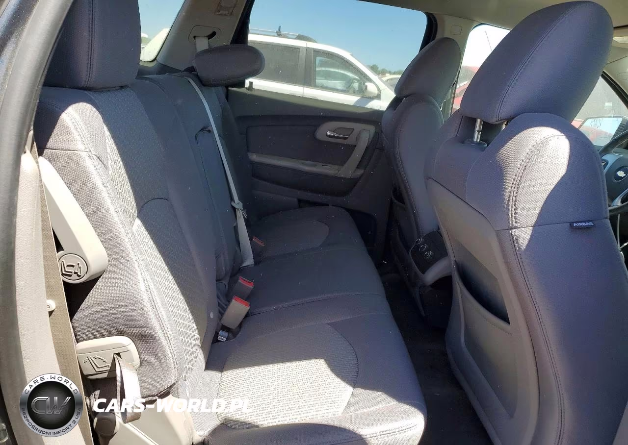 2012 Chevrolet Traverse Ls VIN:1GNKVFED4CJ337690 - 10