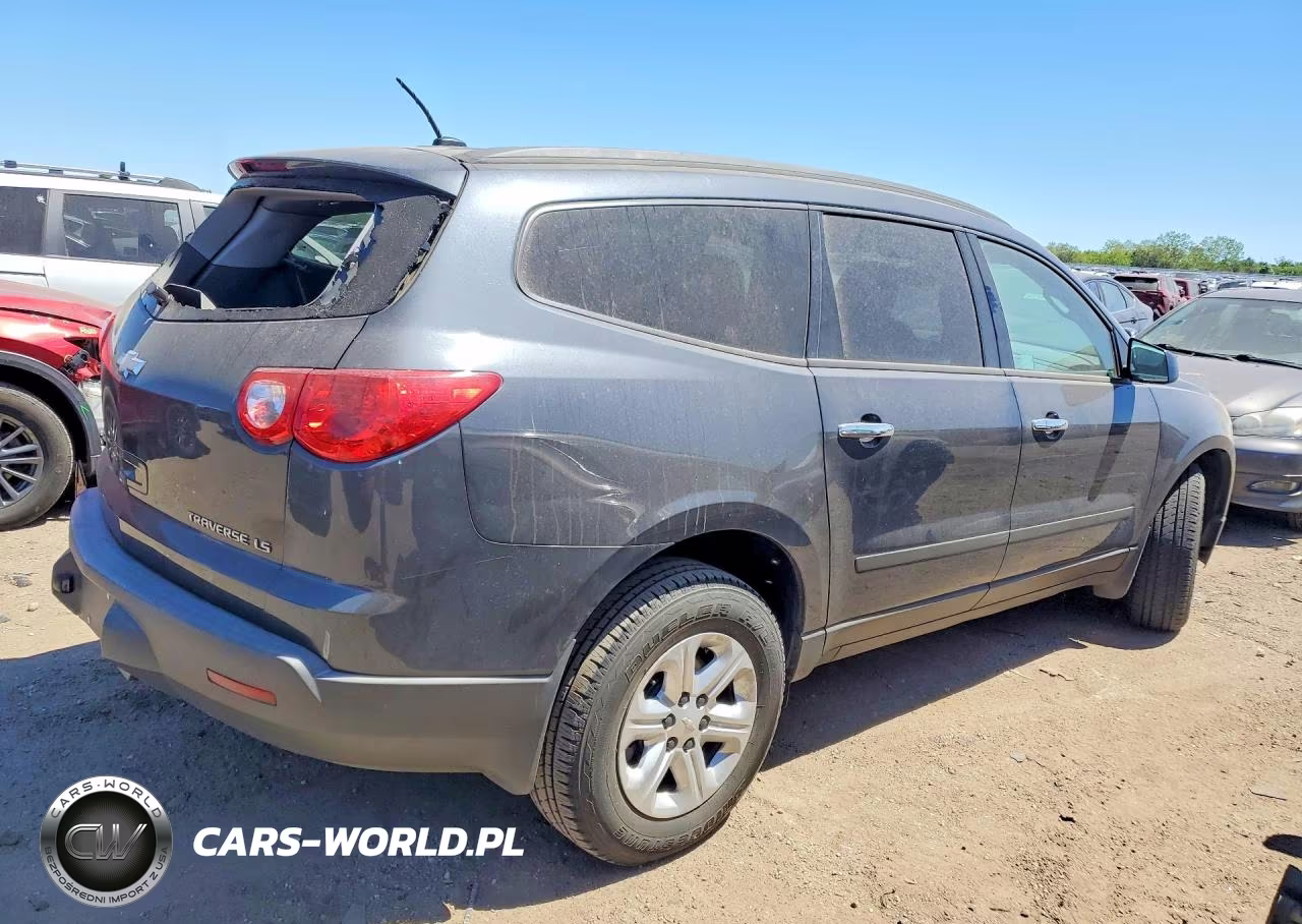 2012 Chevrolet Traverse Ls VIN:1GNKVFED4CJ337690 - 3
