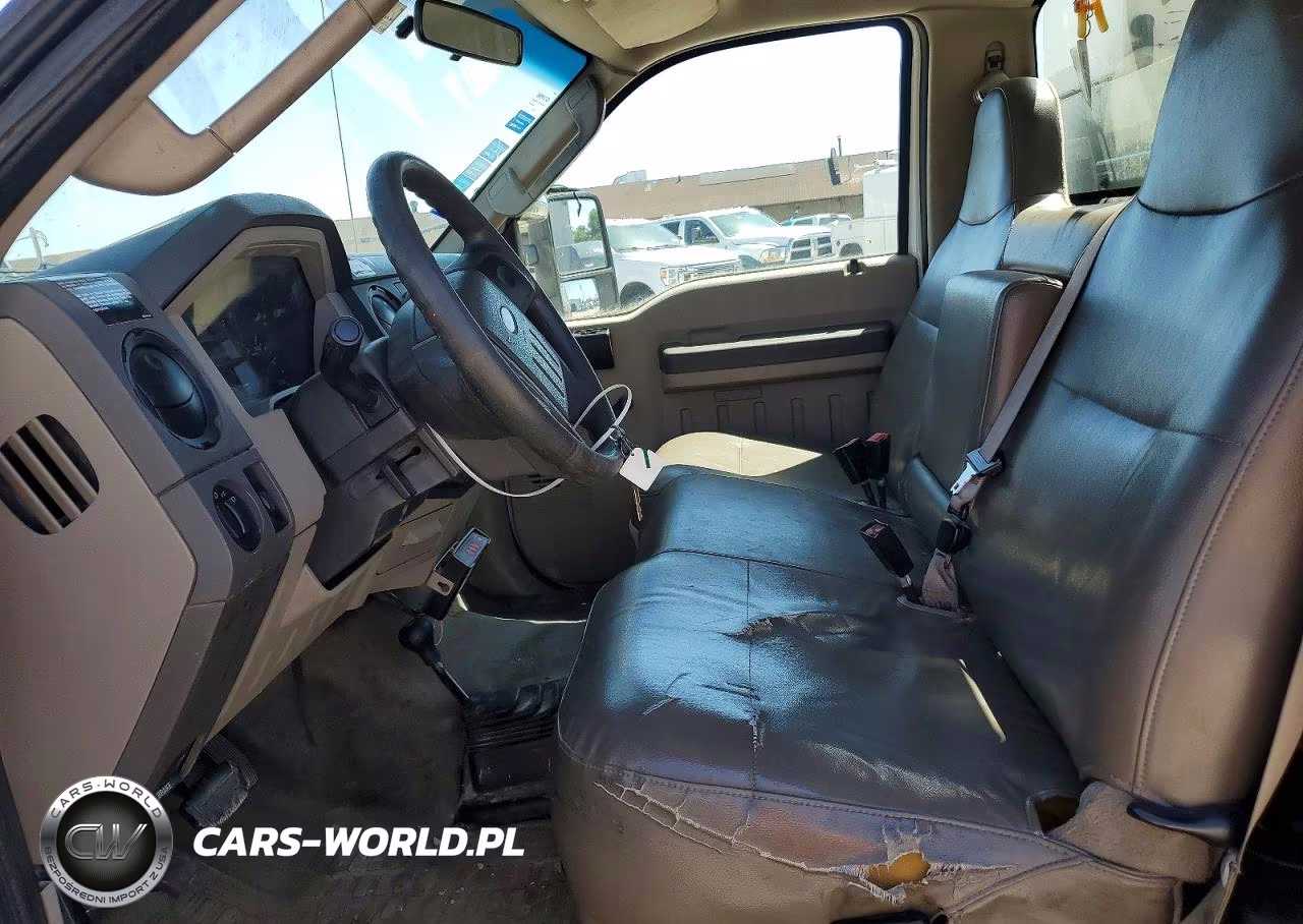 2008 Ford F550 Super Duty VIN:1FDAF57RX8EE22310 - 7