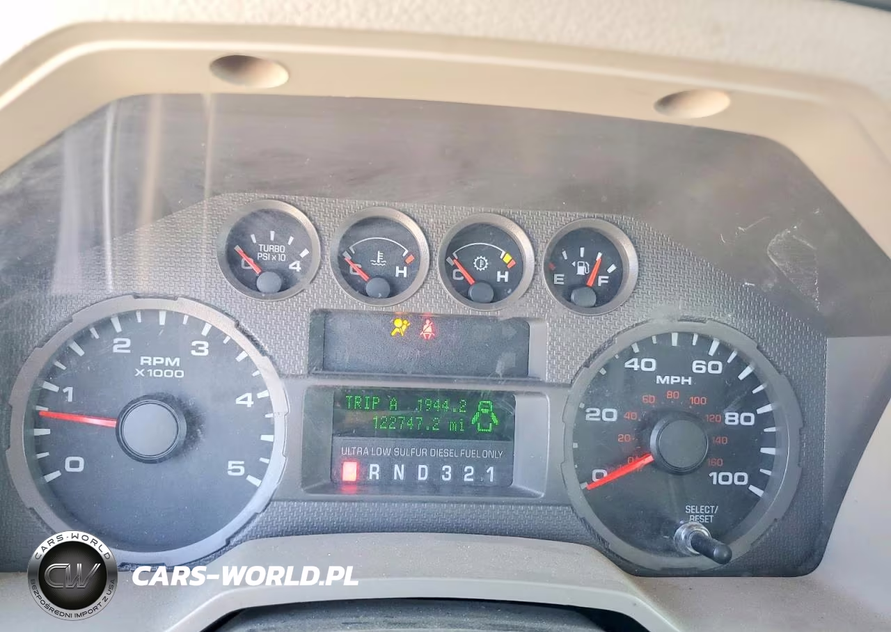 2008 Ford F550 Super Duty VIN:1FDAF57RX8EE22310 - 9