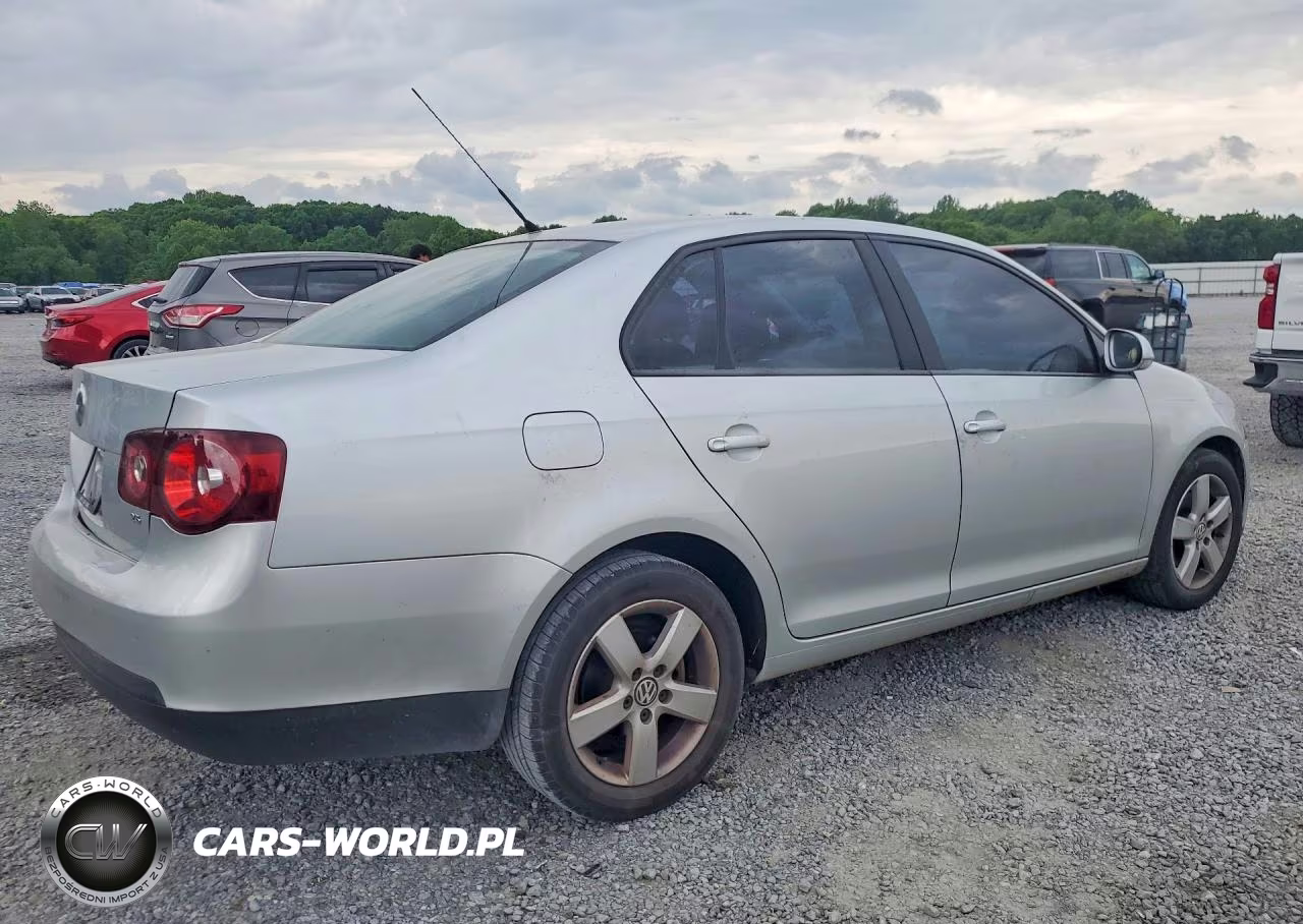 2008 Volkswagen Jetta S VIN:3VWJM71K58M131738 - 3