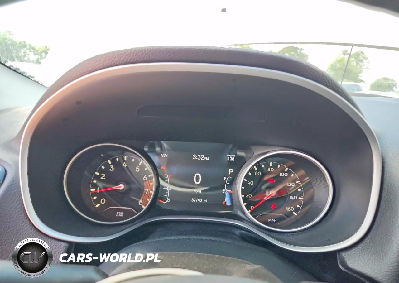 2018 Jeep Compass Limited VIN:3C4NJDCBXJT485680 - 10