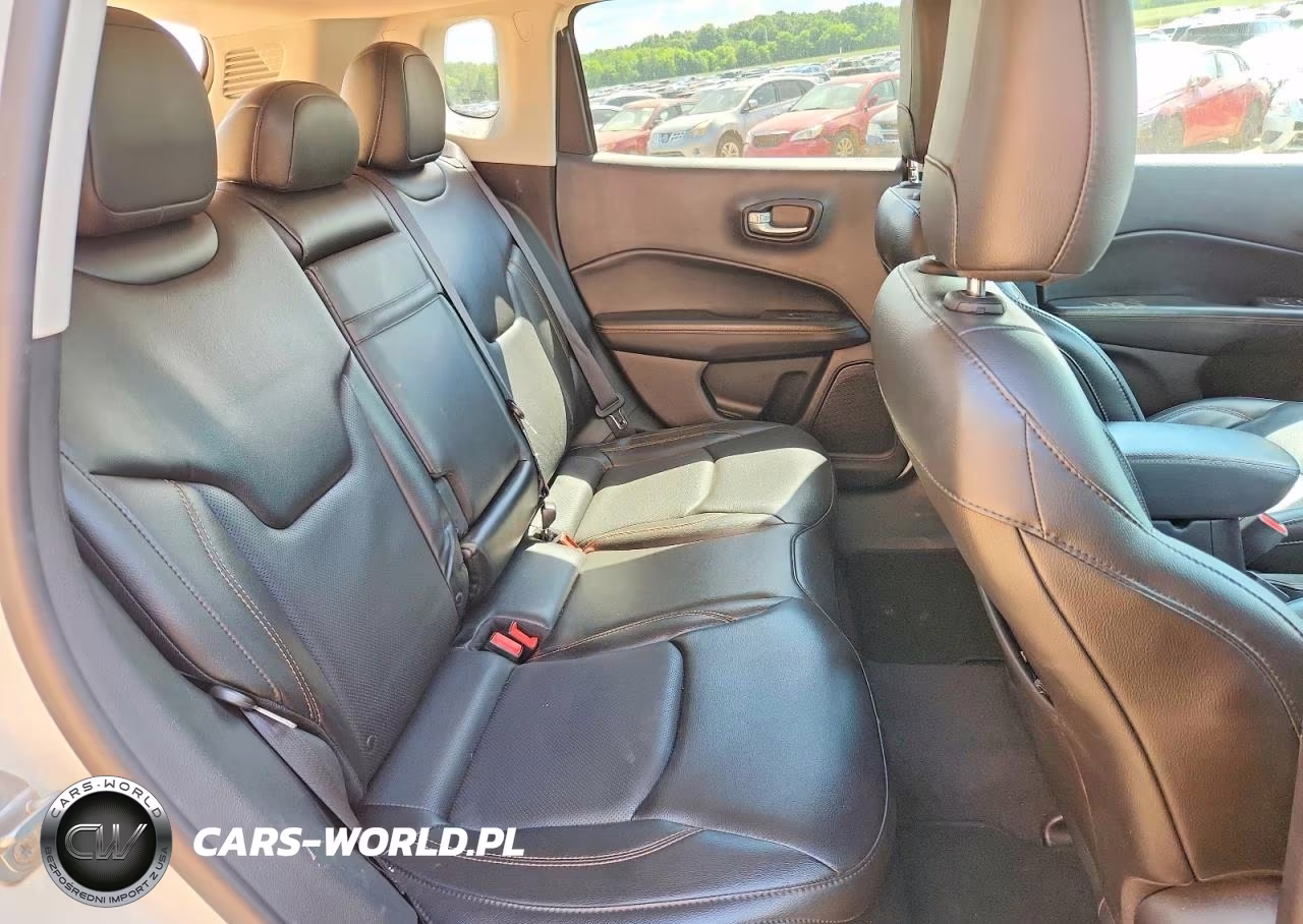 2018 Jeep Compass Limited VIN:3C4NJDCBXJT485680 - 12