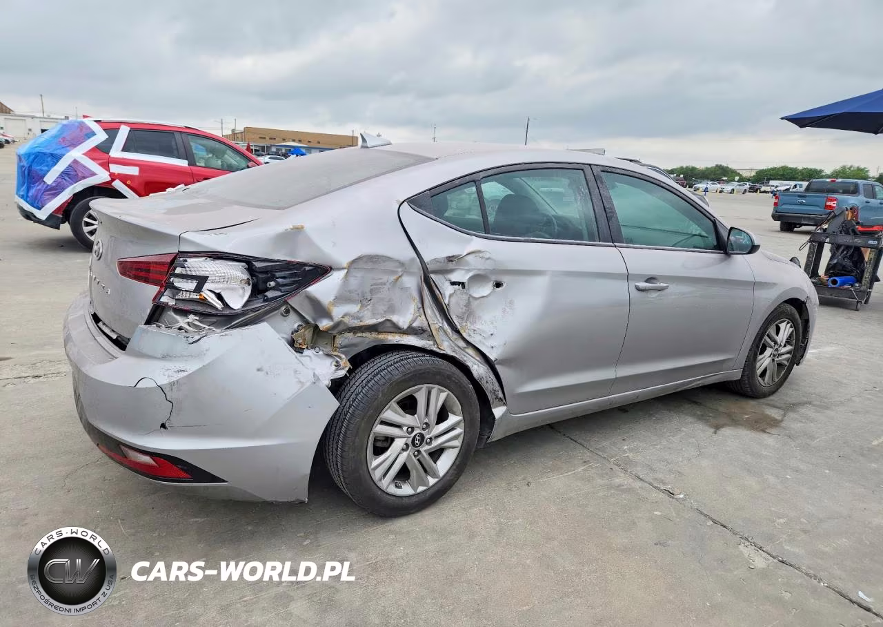2020 HYUNDAI ELANTRA SEL VIN:5NPD84LF4LH572326 - 3