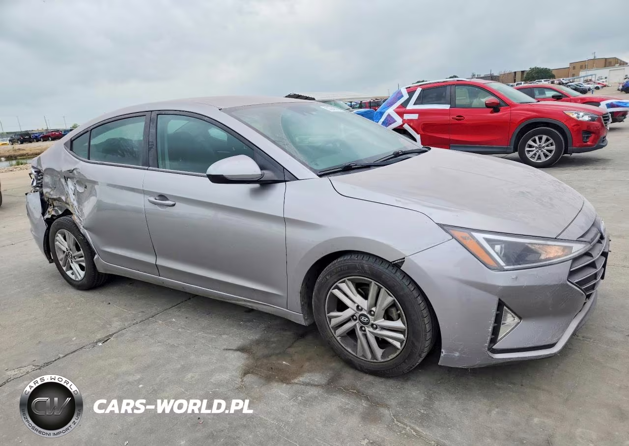 2020 HYUNDAI ELANTRA SEL VIN:5NPD84LF4LH572326 - 4