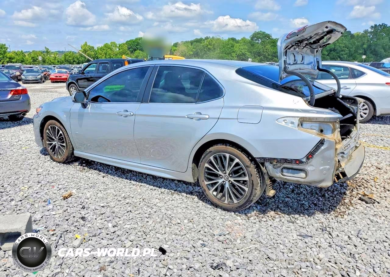 2018 Toyota Camry Se VIN:4T1B11HK8JU639444 - 2
