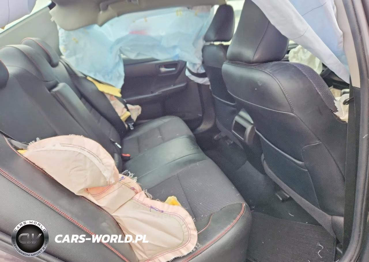 2017 Toyota Camry Se VIN:4T1BF1FK5HU814439 - 10