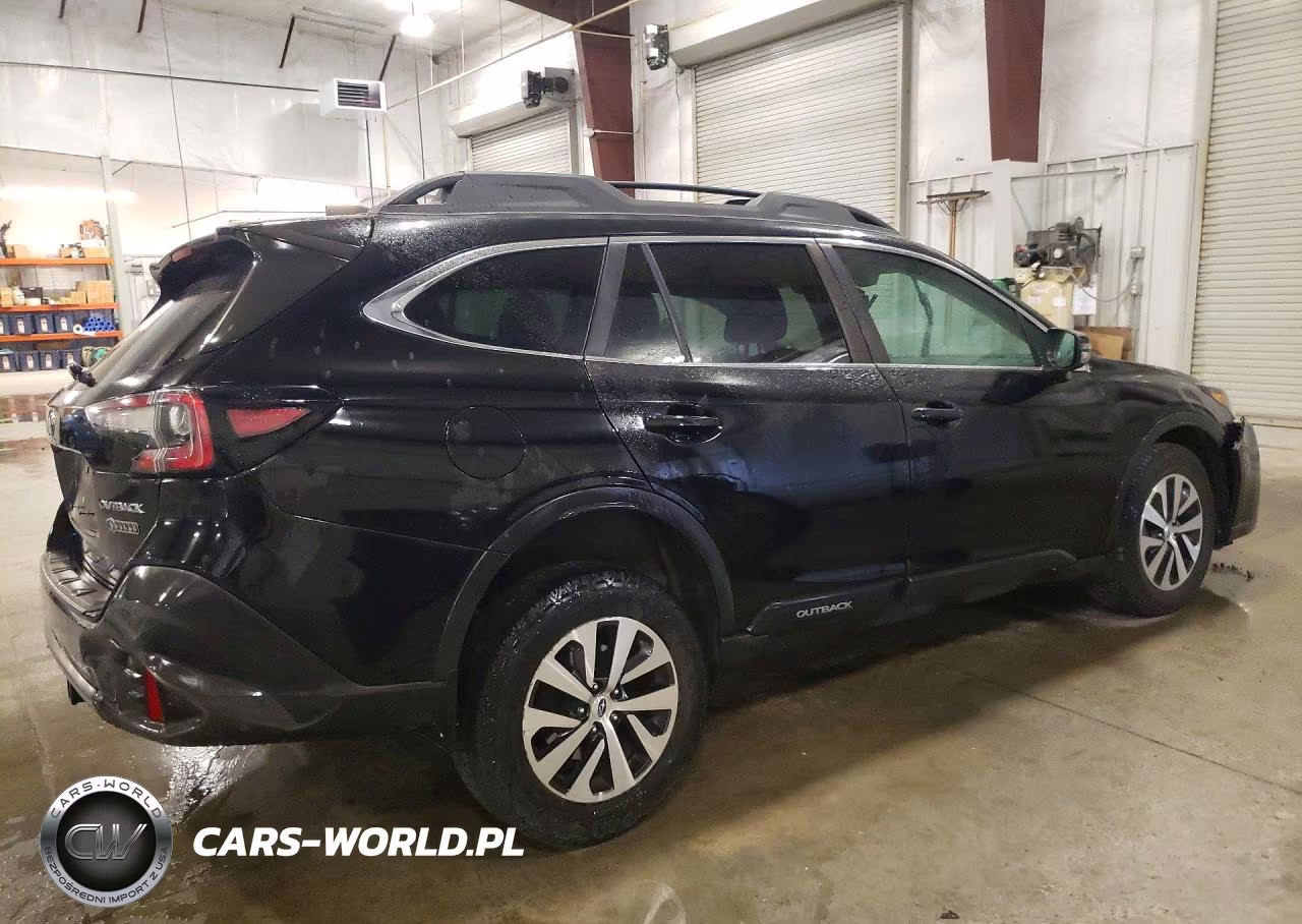 2020 Subaru Outback Premium VIN:4S4BTACC6L3105524 - 3