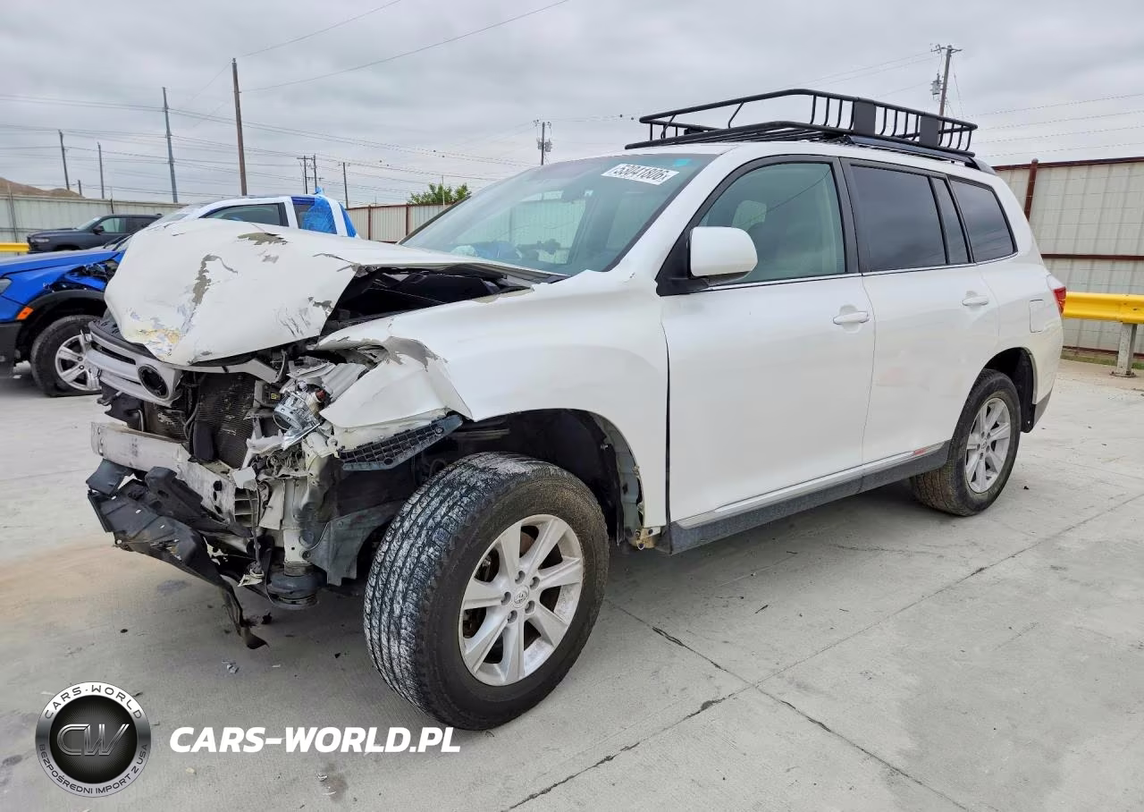 2013 Toyota Highlander Plus