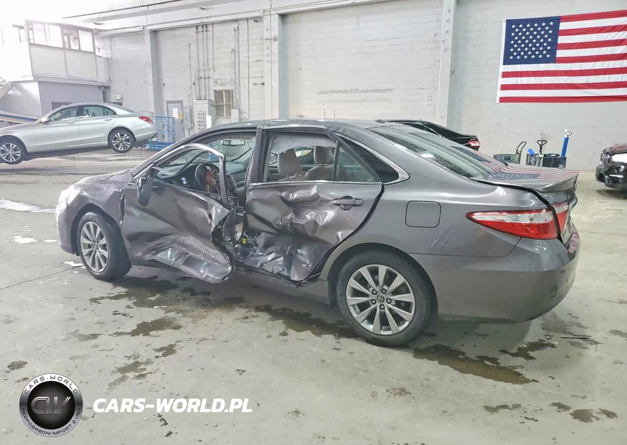 2015 Toyota Camry Hybrid Xle VIN:4T1BD1FK7FU153693 - 2