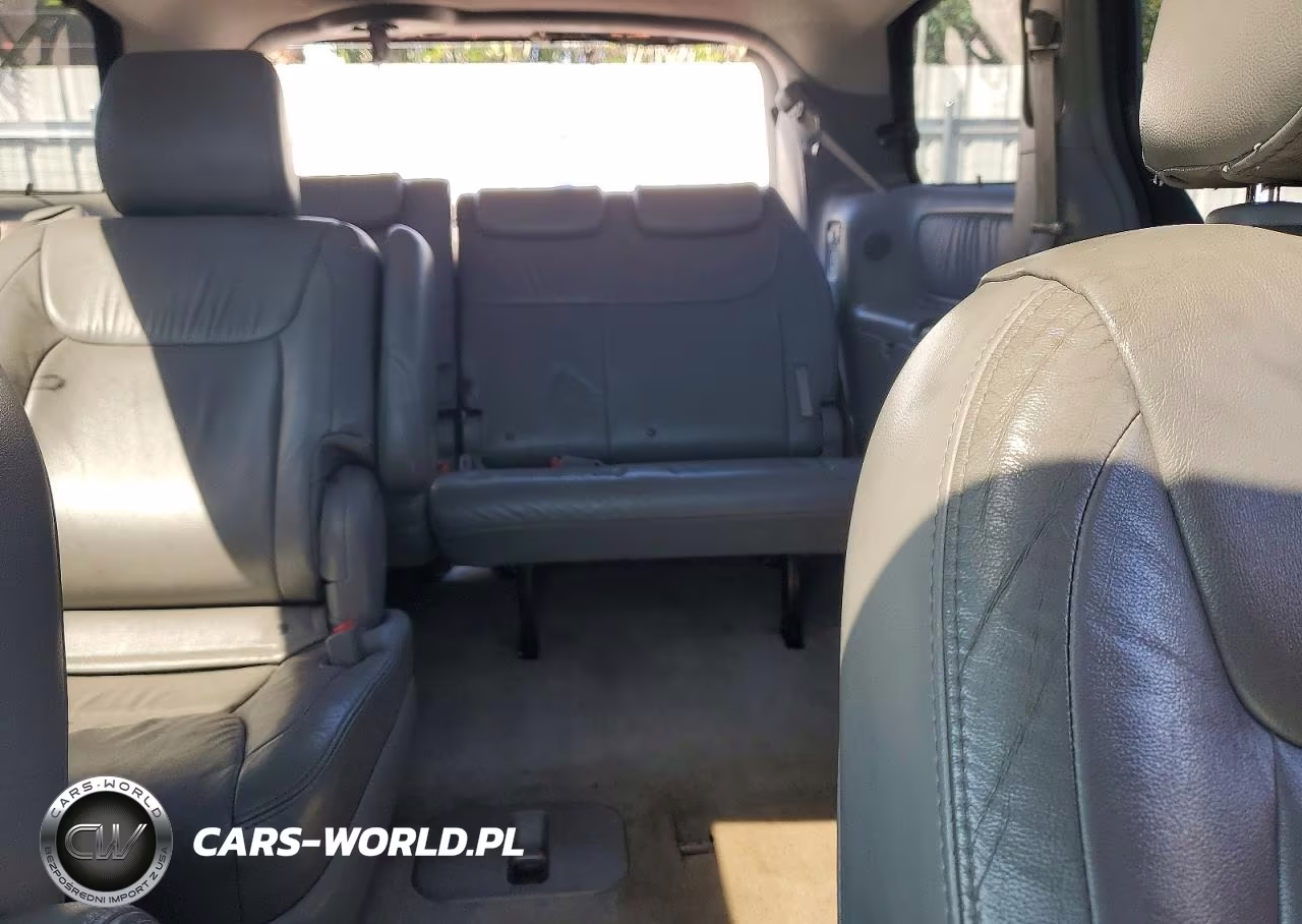 2010 Toyota Sienna Xle VIN:5TDYK4CC7AS318304 - 10