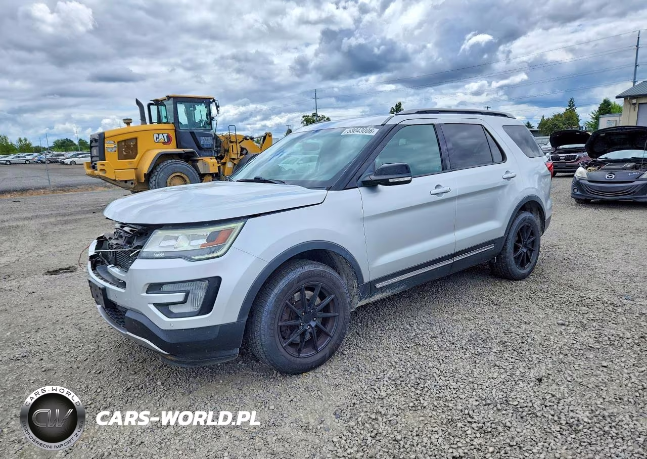 2016 Ford Explorer Xlt – zdjęcie 1 z 13