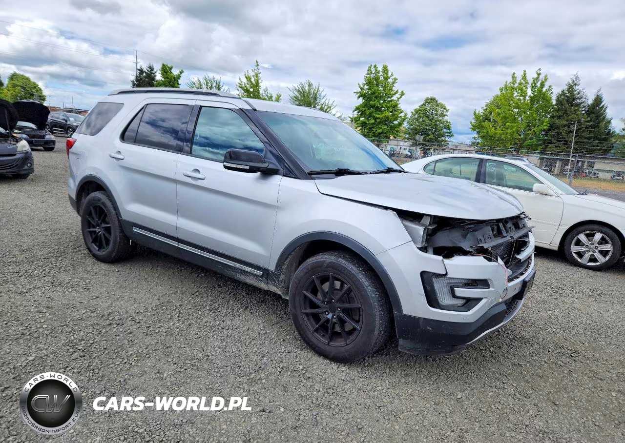 2016 Ford Explorer Xlt VIN:1FM5K8DH7GGC13006 - 4