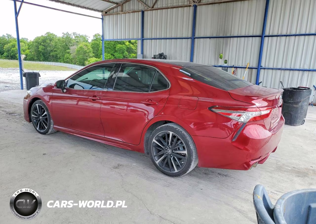 2018 Toyota Camry Xse VIN:4T1B61HK9JU560656 - 2