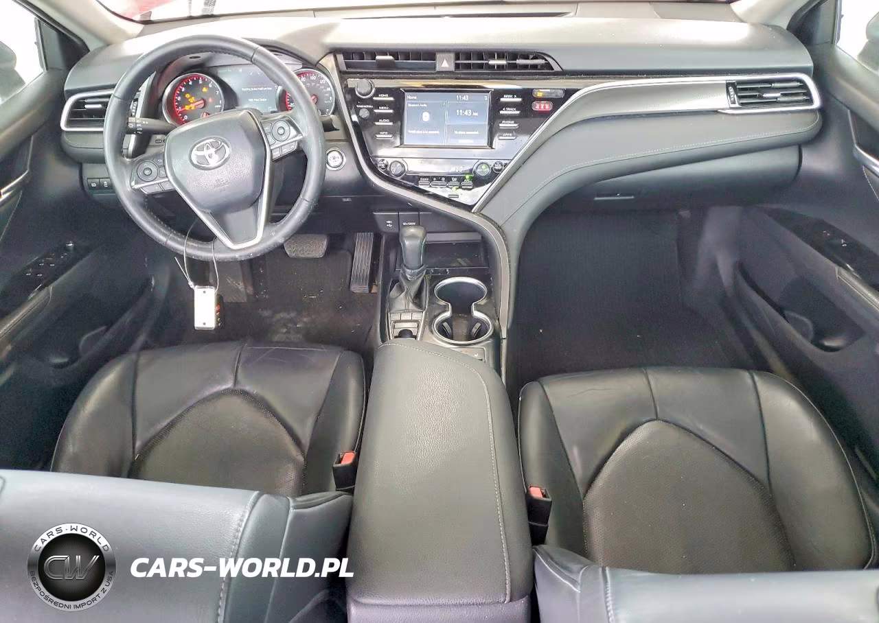 2018 Toyota Camry Xse VIN:4T1B61HK9JU560656 - 8