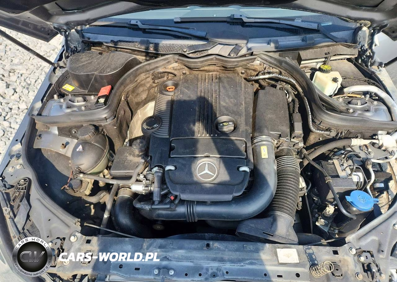 2013 Mercedes-Benz C 250 VIN:WDDGF4HB7DA857416 - 11