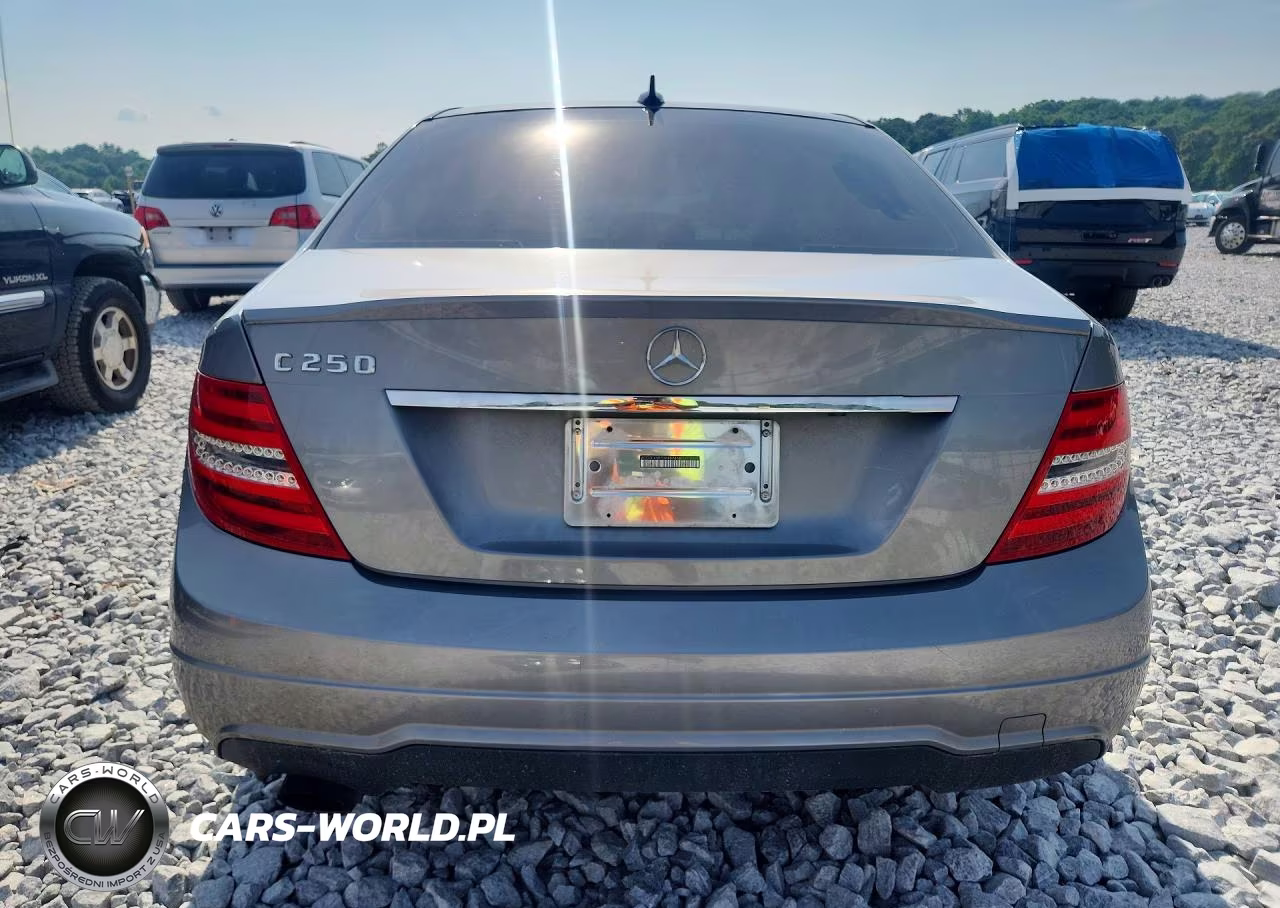 2013 Mercedes-Benz C 250 VIN:WDDGF4HB7DA857416 - 6