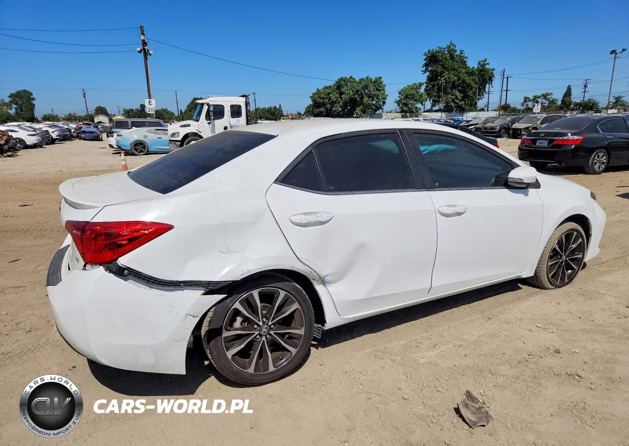 2017 Toyota Corolla Se VIN:5YFBURHEXHP603637 - 3