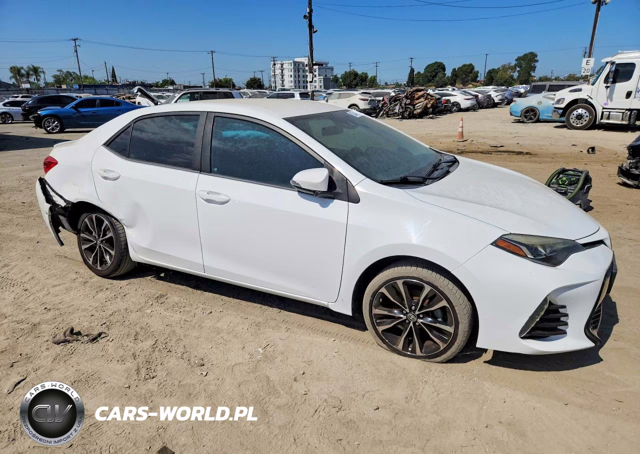 2017 Toyota Corolla Se VIN:5YFBURHEXHP603637 - 4