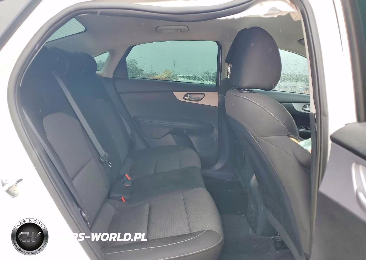 2024 Kia Forte Lxs VIN:3KPF24AD7RE815846 - 10