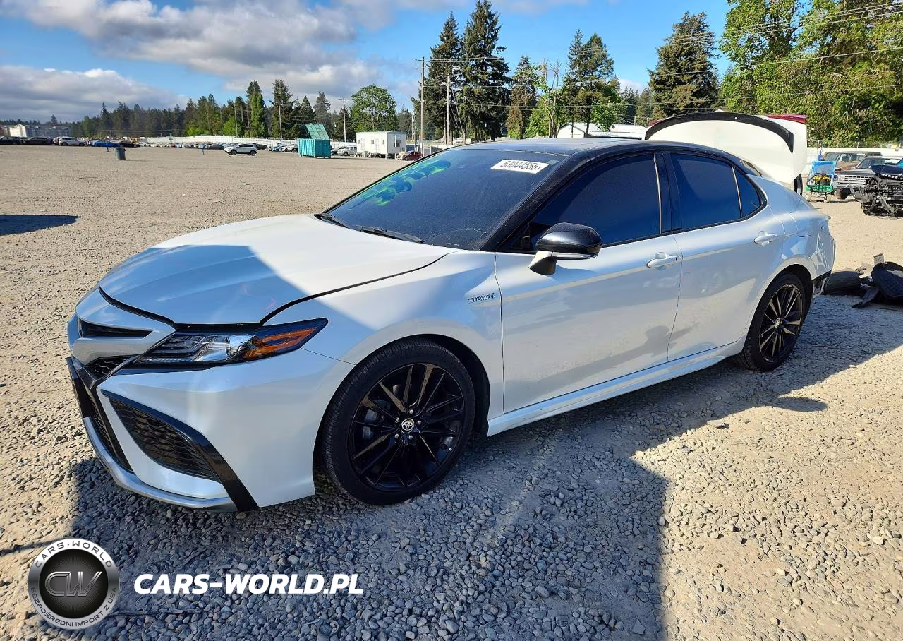 2021 Toyota Camry Xse – zdjęcie 1 z 13