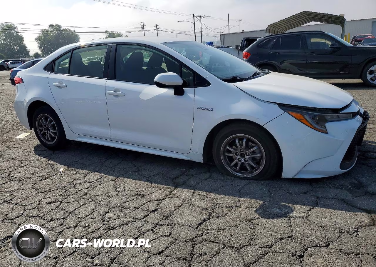 2020 Toyota Corolla Le VIN:JTDEBRBE6LJ013086 - 4