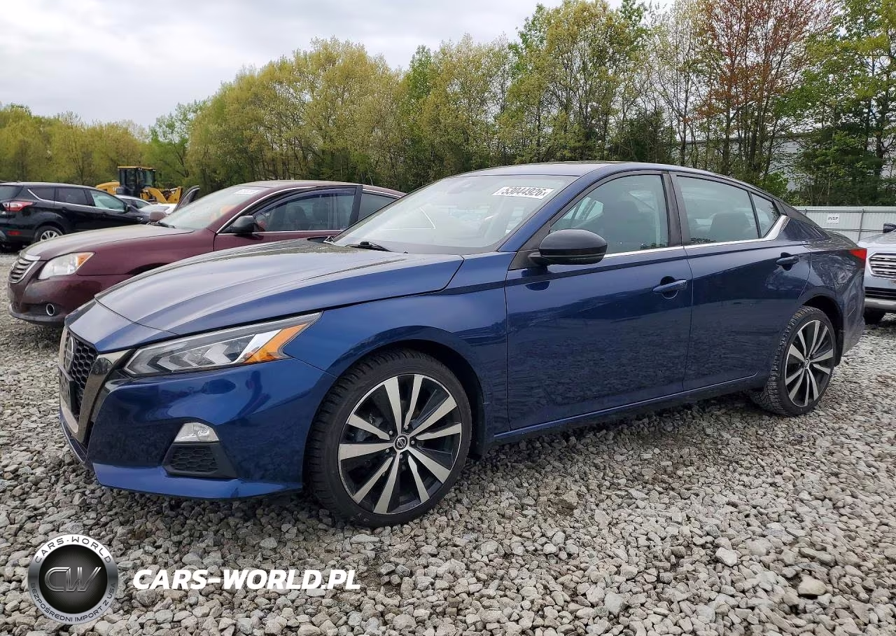 2021 Nissan Altima Sr – zdjęcie 1 z 12