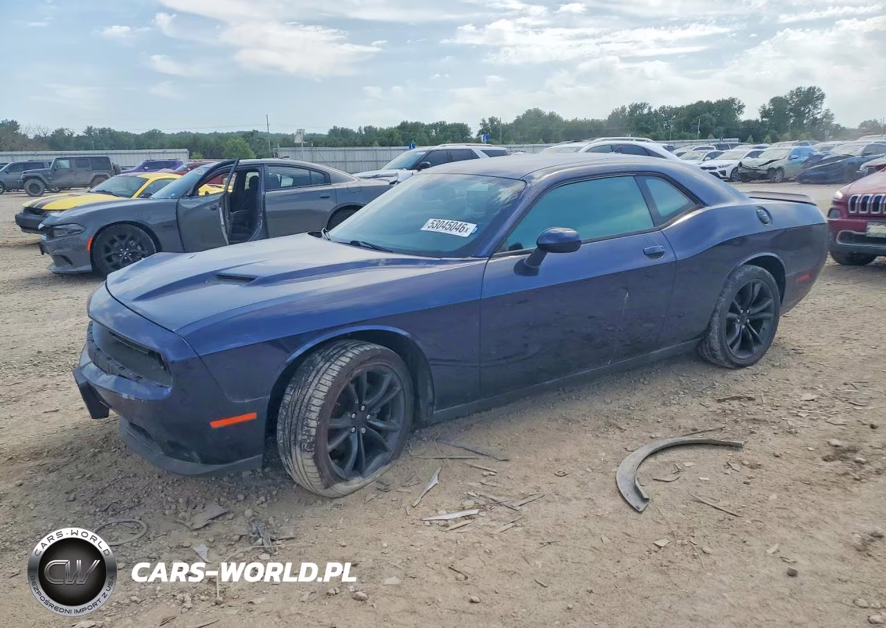 2016 Dodge Challenger Sxt
