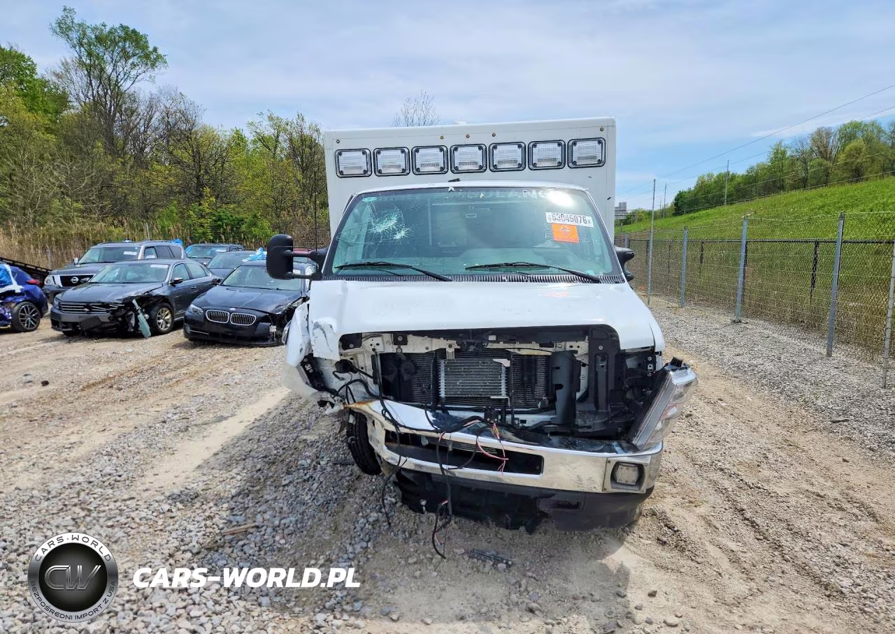 2025 Ford Econoline - Ambulance Body VIN:1FDWE3FN6SDD00326 - 5
