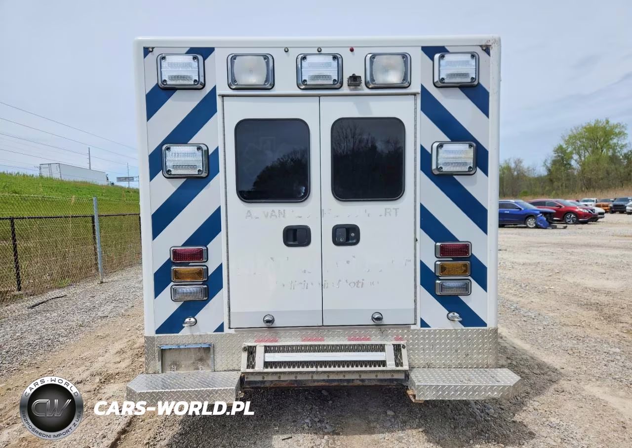 2025 Ford Econoline - Ambulance Body VIN:1FDWE3FN6SDD00326 - 6
