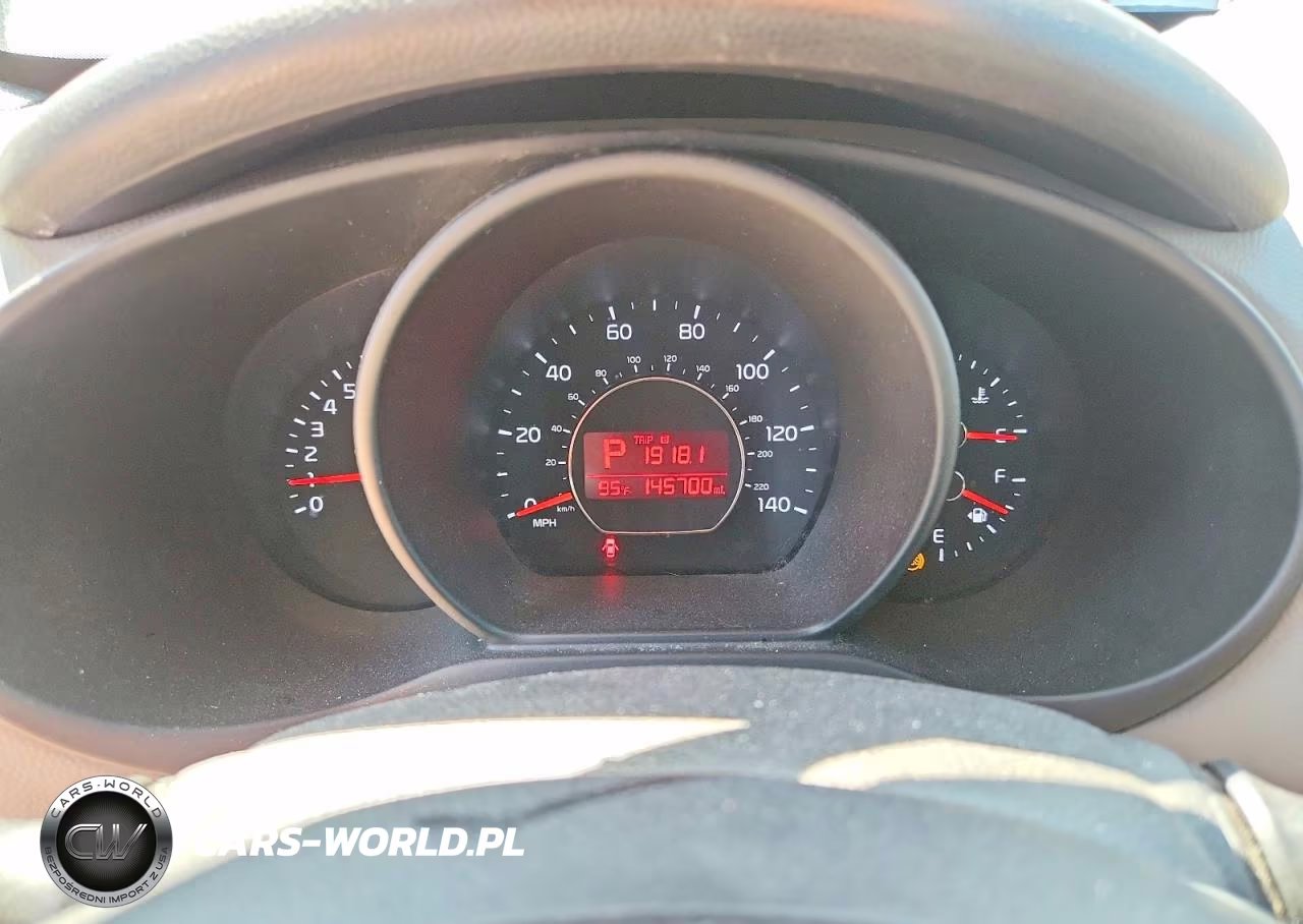 2014 Kia Soul Base VIN:KNDJN2A27E7044318 - 9
