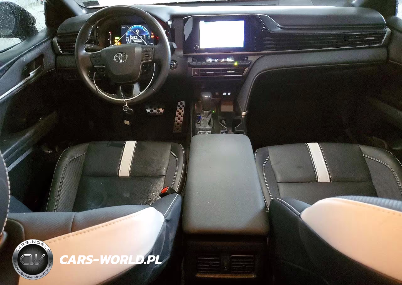 2025 Toyota Camry Se VIN:4T1DAACK5SU562341 - 8