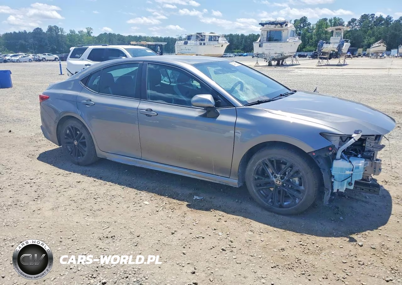 2026 Toyota Camry Se VIN:4T1DAACK9TU673900 - 4