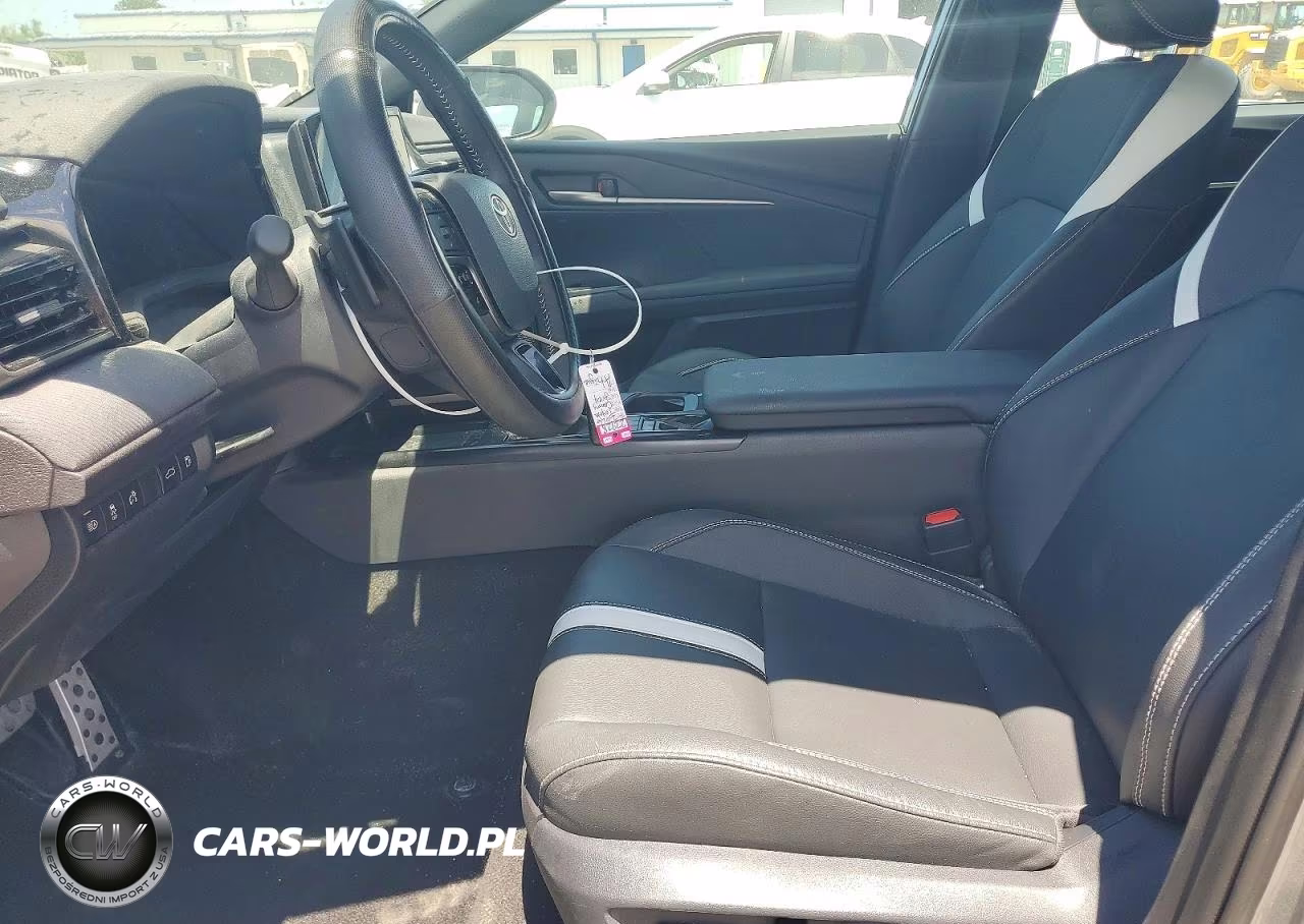 2026 Toyota Camry Se VIN:4T1DAACK9TU673900 - 7