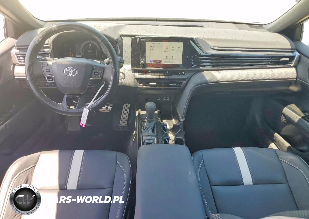 2026 Toyota Camry Se VIN:4T1DAACK9TU673900 - 8