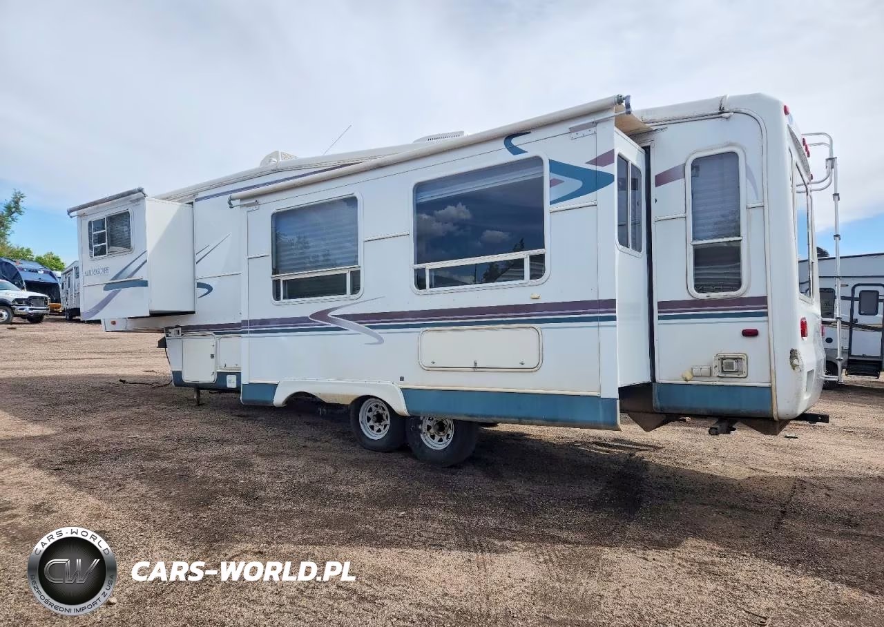 2001 Holiday Rambler Alumascape Camper VIN:1KB331L241E124578 - 3