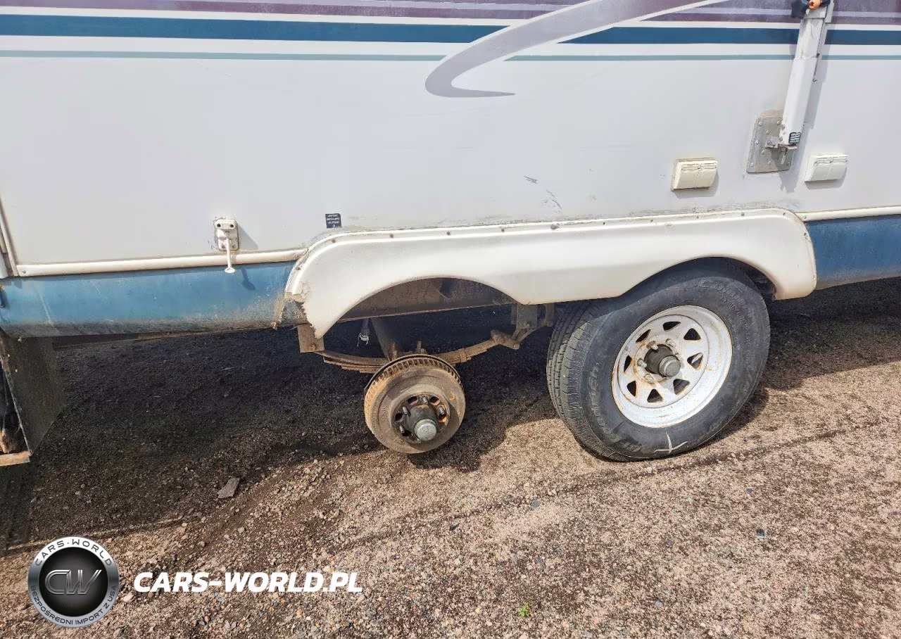 2001 Holiday Rambler Alumascape Camper VIN:1KB331L241E124578 - 9
