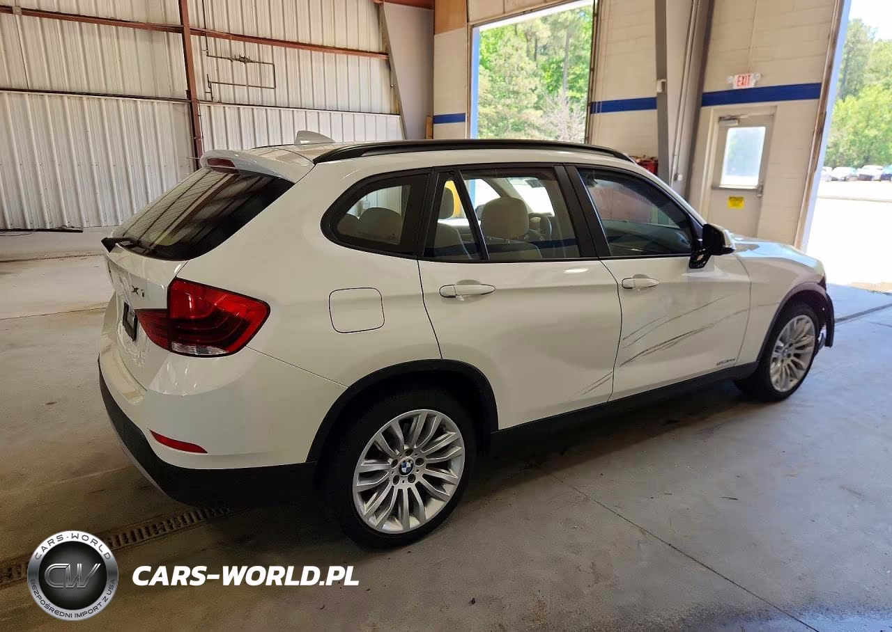 2015 BMW X1 Sdrive28I VIN:WBAVM1C54FVW57108 - 3
