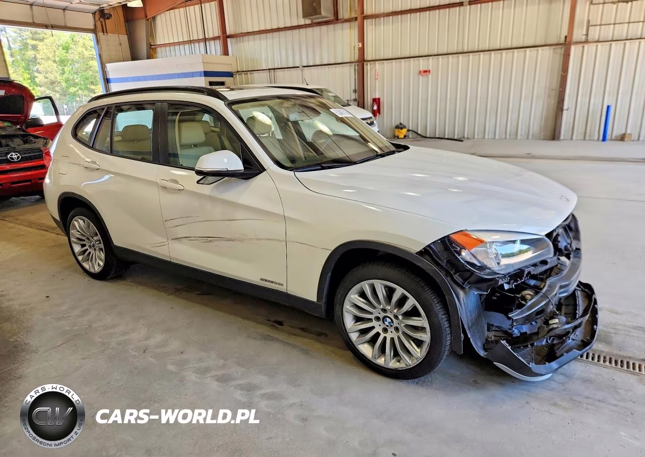 2015 BMW X1 Sdrive28I VIN:WBAVM1C54FVW57108 - 4