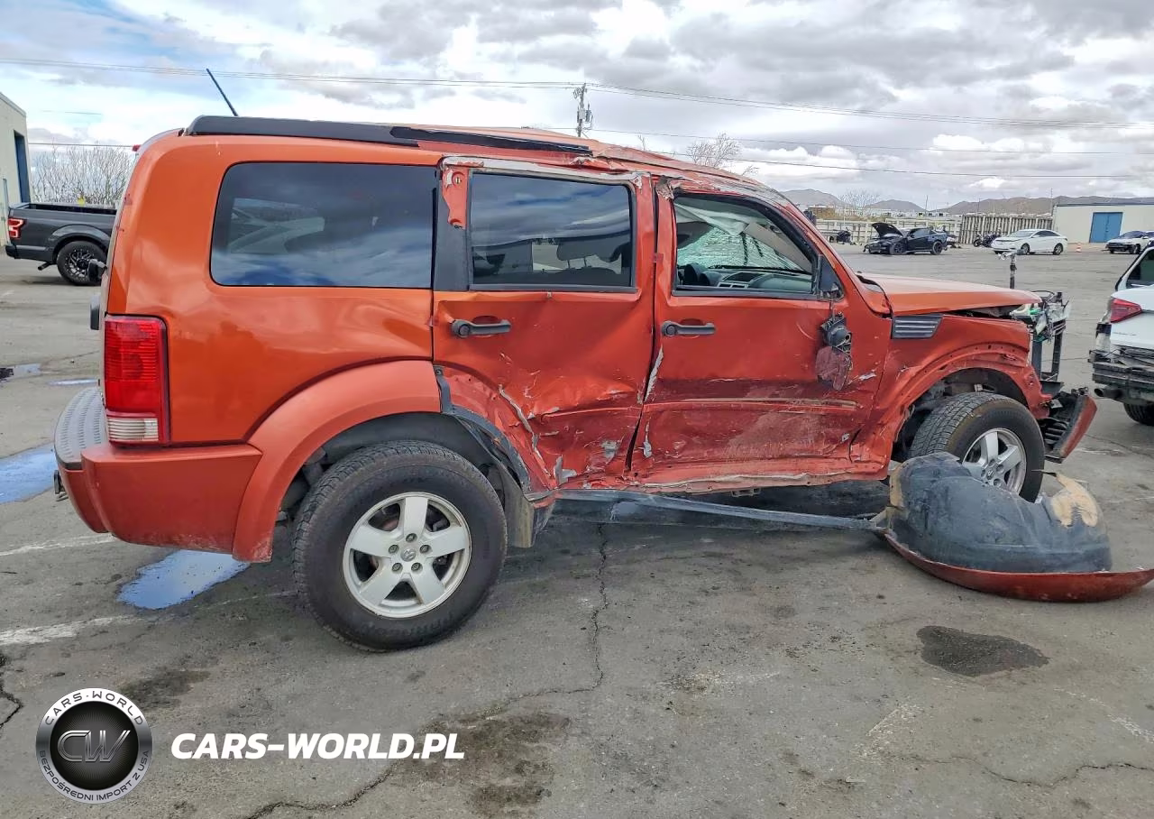 2007 Dodge Nitro Sxt VIN:1D8GU28K27W610141 - 3