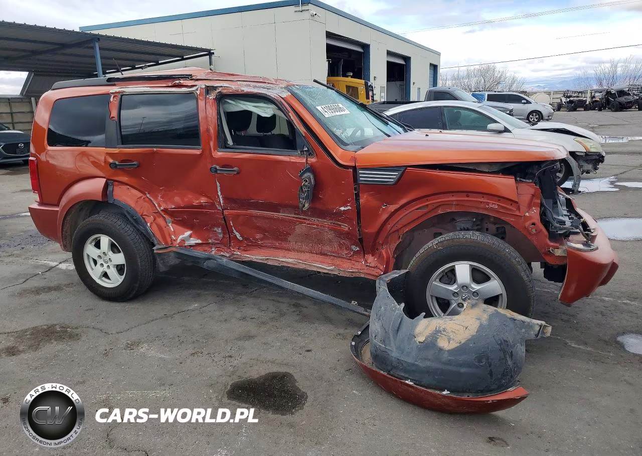 2007 Dodge Nitro Sxt VIN:1D8GU28K27W610141 - 4