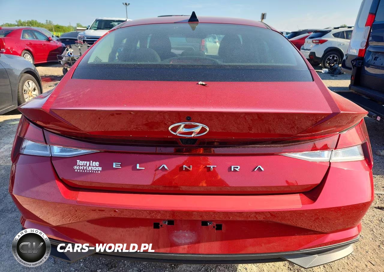 2022 Hyundai Elantra Sel VIN:KMHLM4AG0NU312240 - 6