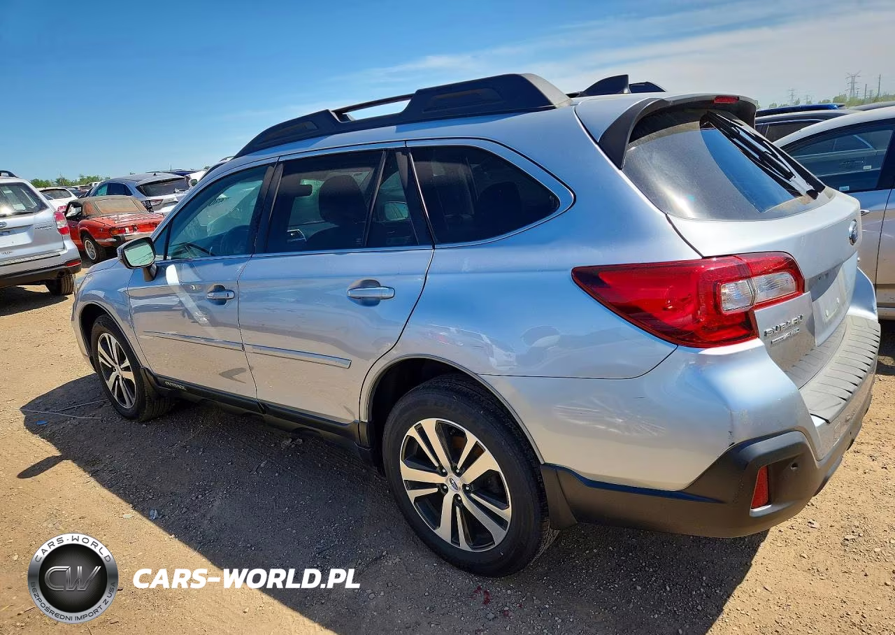2018 Subaru Outback 3.6R Limited VIN:4S4BSENC4J3296963 - 2