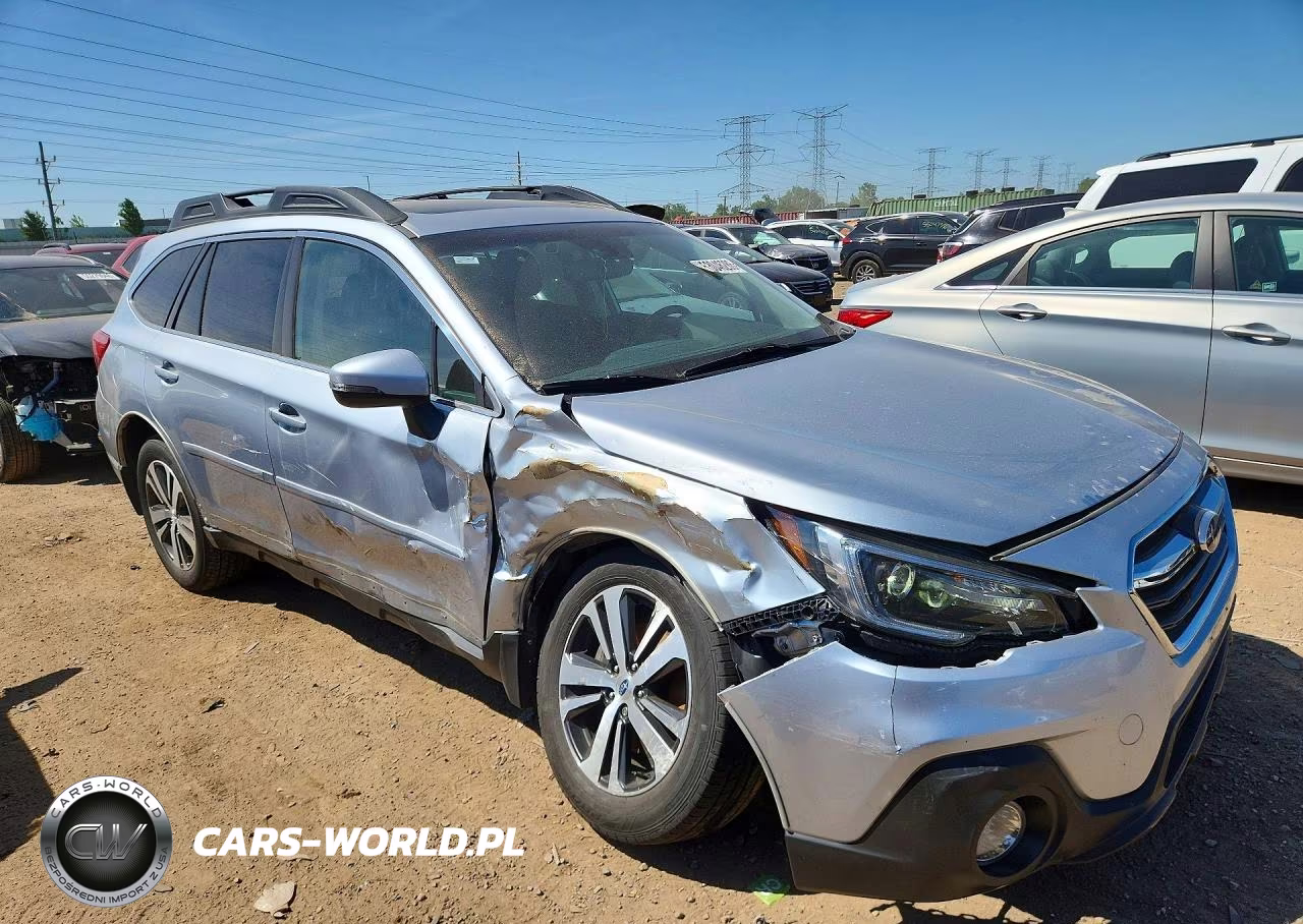 2018 Subaru Outback 3.6R Limited VIN:4S4BSENC4J3296963 - 4